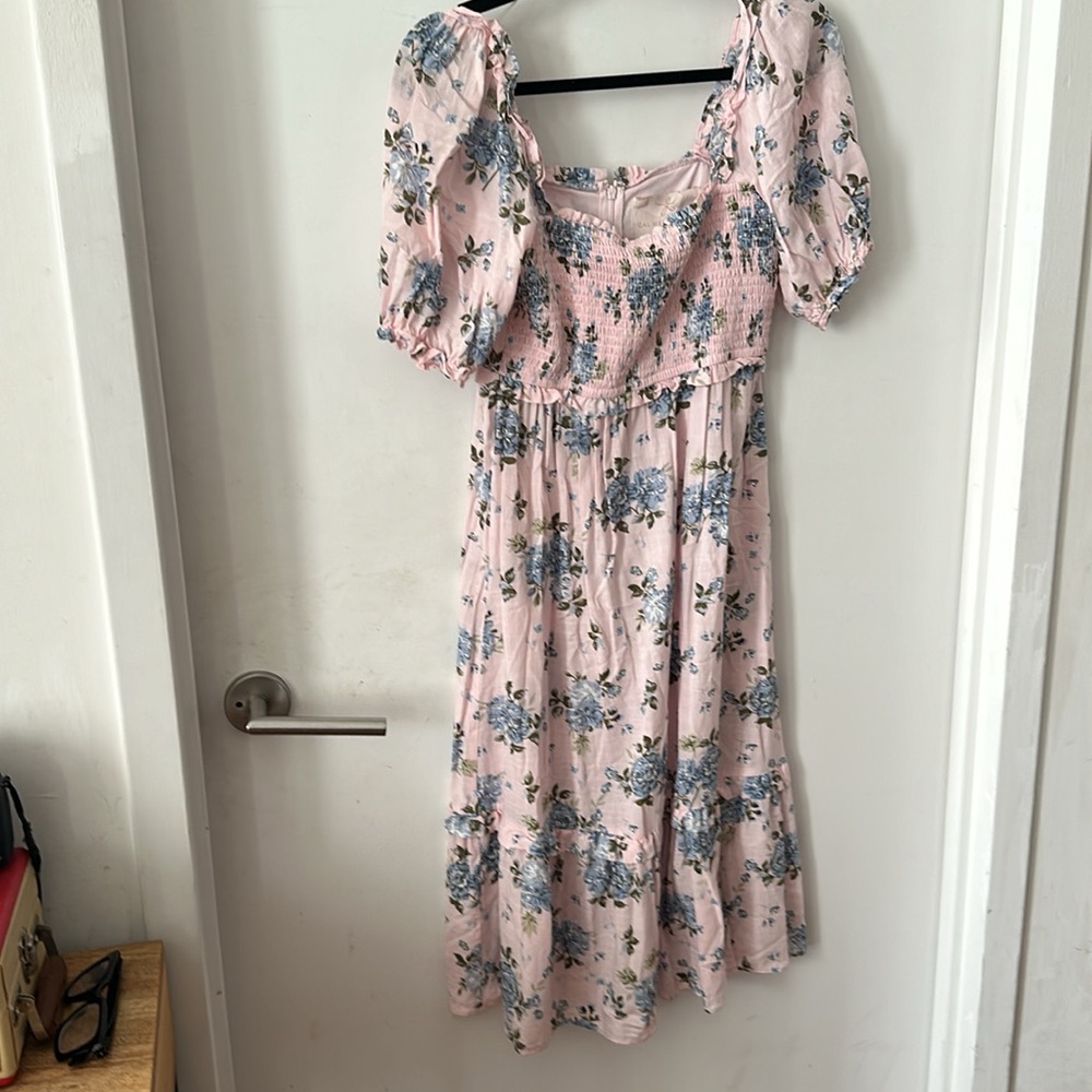 Gal Meets Glam Isabel Smocked Midi Dress Pink Blue Floral Print Size 0 - Picture 2 of 6